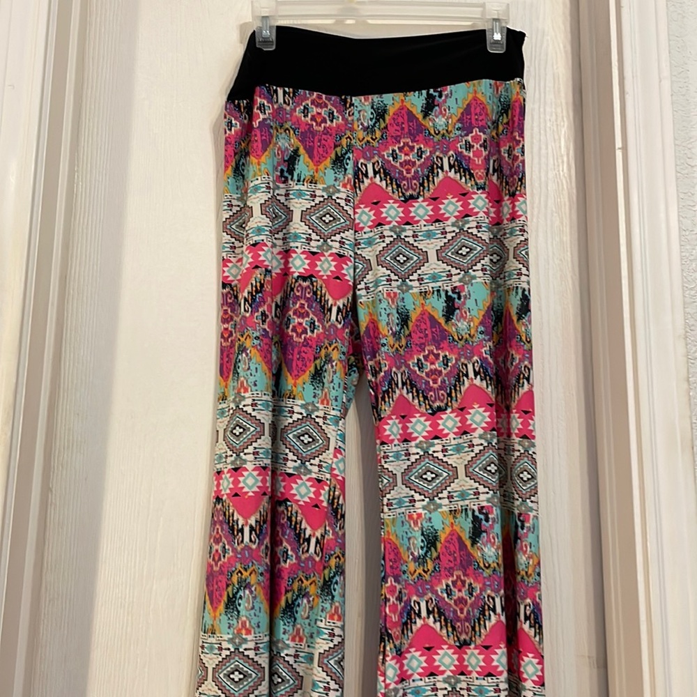 Vintage Palazzo pants- multicolored! Cute and comfortable.